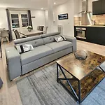 Superbe, T3 Spacieux 78 M2, Neuf, Parking, Balcon *