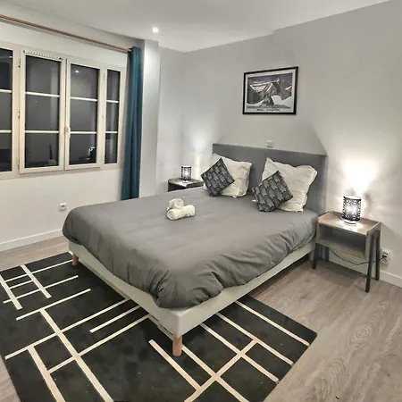 Apartment Superbe, T3 Spacieux 78 M2, Neuf, Parking, Balcon Gerde